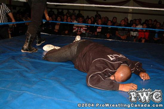 Moondog Manson vs. Cobra Singh